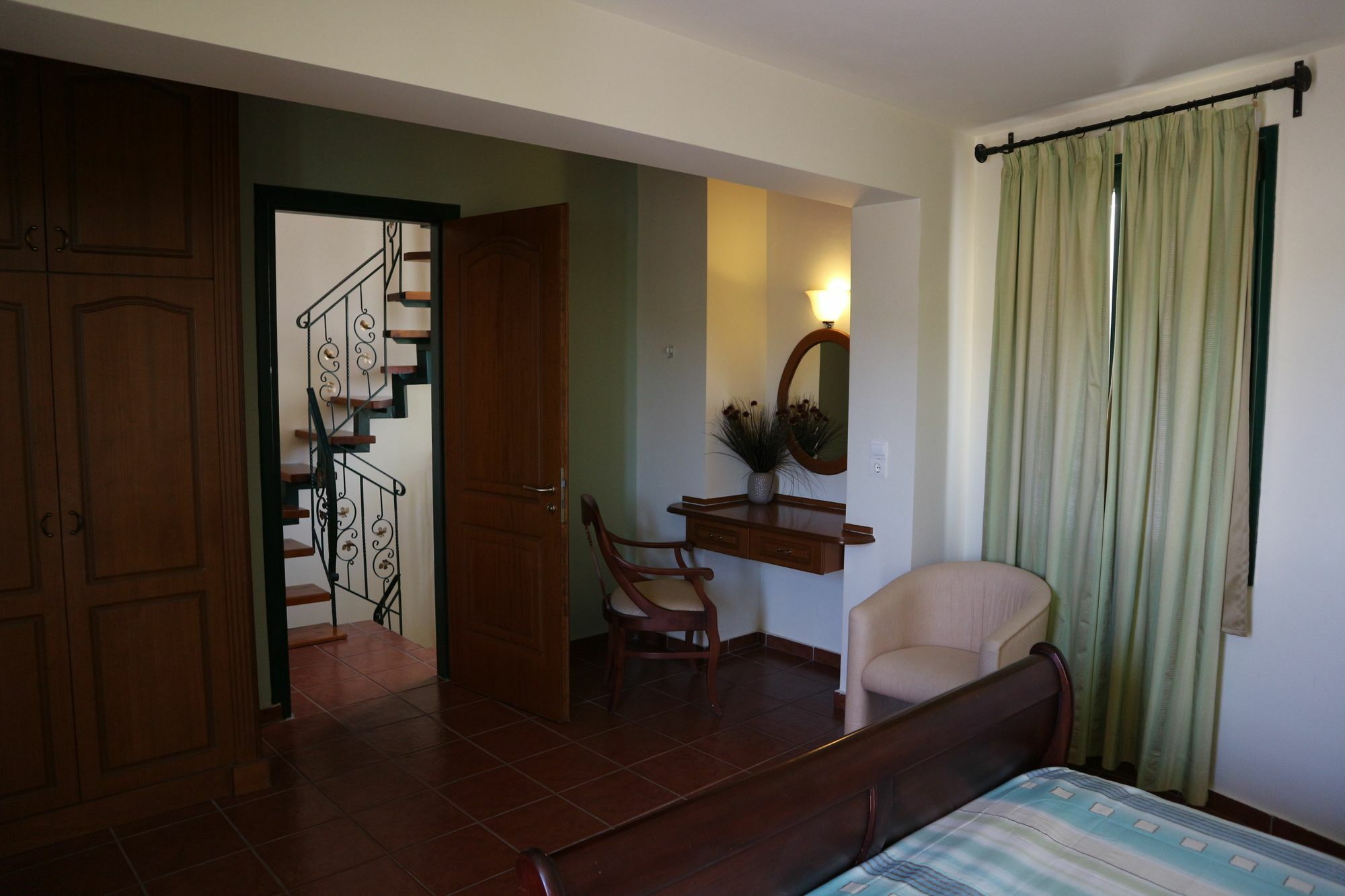 Orsalia Luxury Suites Platanés Buitenkant foto